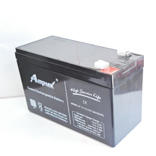 12V 7.6 Ah battery 